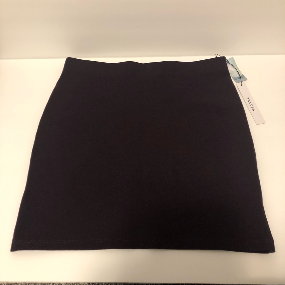 Deep Plum Aritzia Talula Primrose Skirt - new with tags - Picture 4 of 6